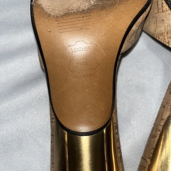 Stuart Weitzman Cork Gold Heels Size 8 - Picture 10 of 10